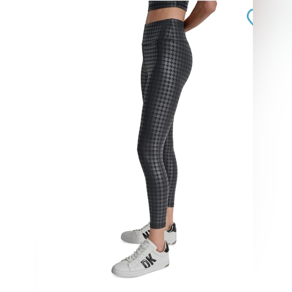 $60 DKNY Womens High-Rise 7/8 Workout Legging - Picture 3 of 10
